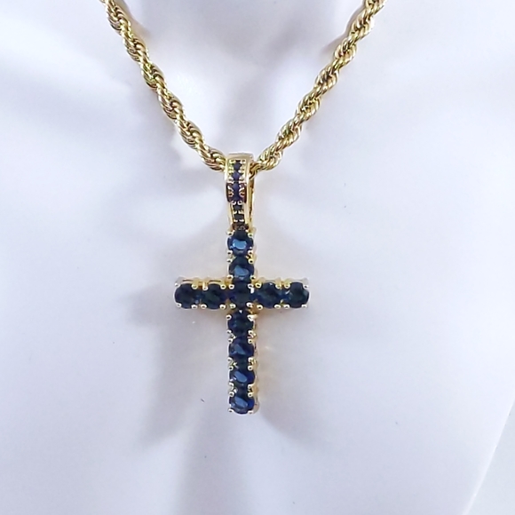 💙 18" x 3mm 14K GP Rope Chain + Religious Pendant - Picture 5 of 8